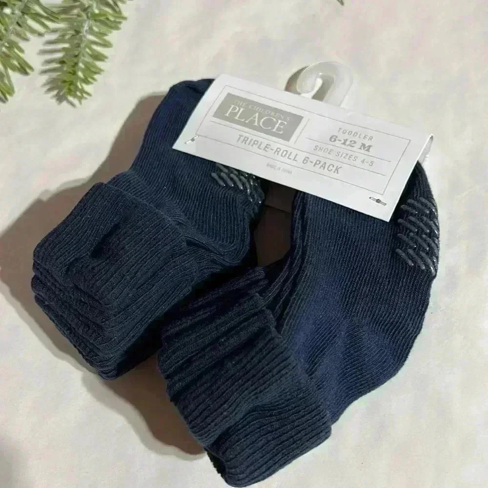 Children’s Place socks